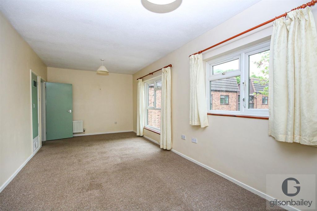 Property photo 2 of 8 Img_5446-2.Jpg