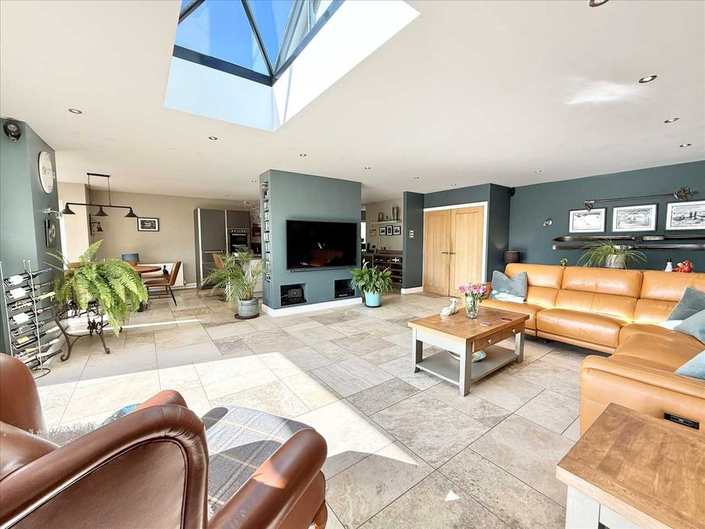 Property photo 3 of 33 Living Area