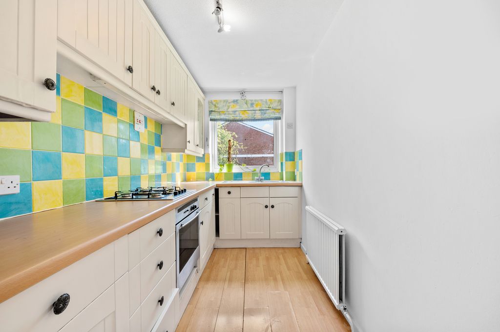 Property photo 2 of 10 Picture No. 08
