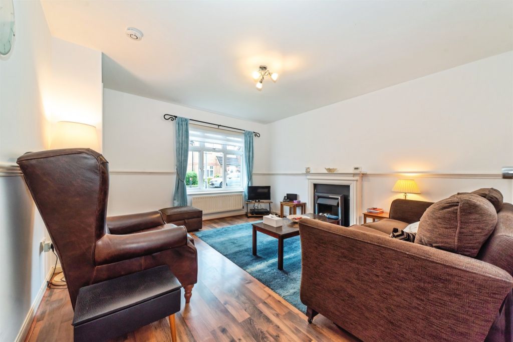 Property photo 2 of 17
