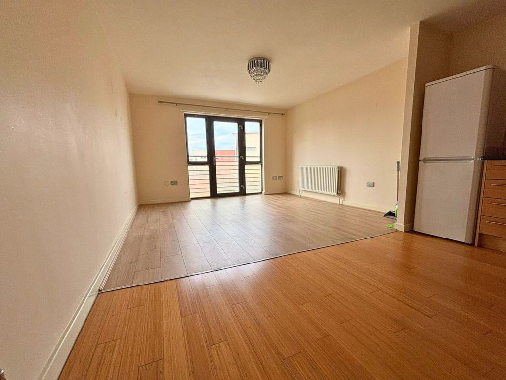 Property photo 2 of 5