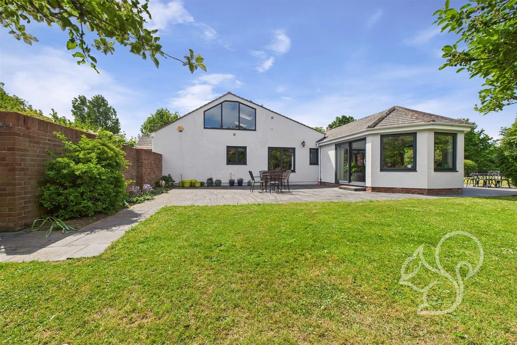 Property photo 3 of 56