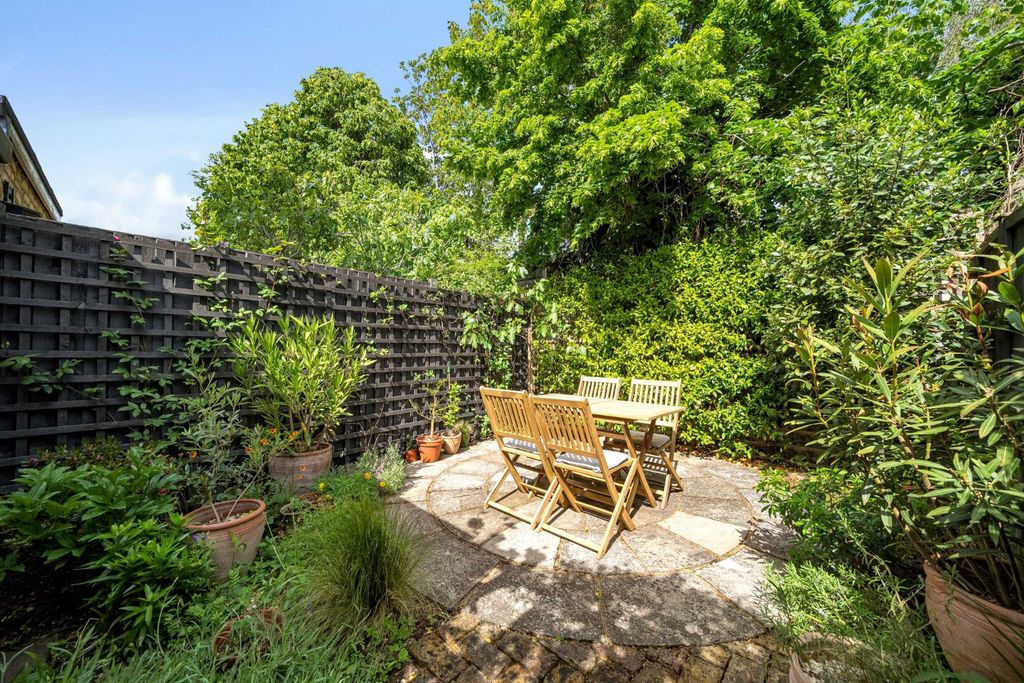 Property photo 3 of 15 Picture No. 26