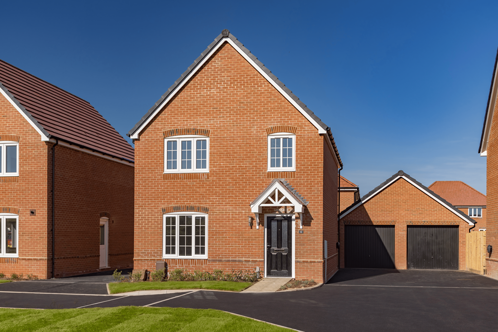 Property photo 1 of 12 The Huxford