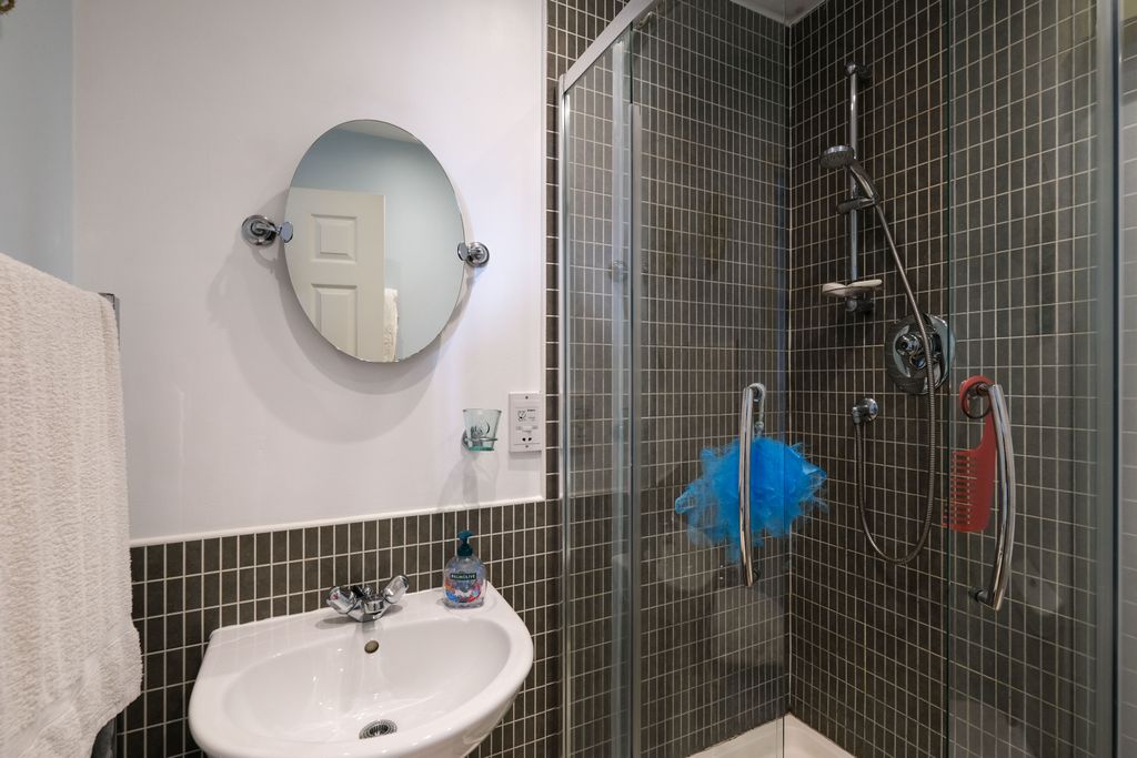 Additional image 9 of 2 bed flat for saleBelfast Quay, Irvine KA12