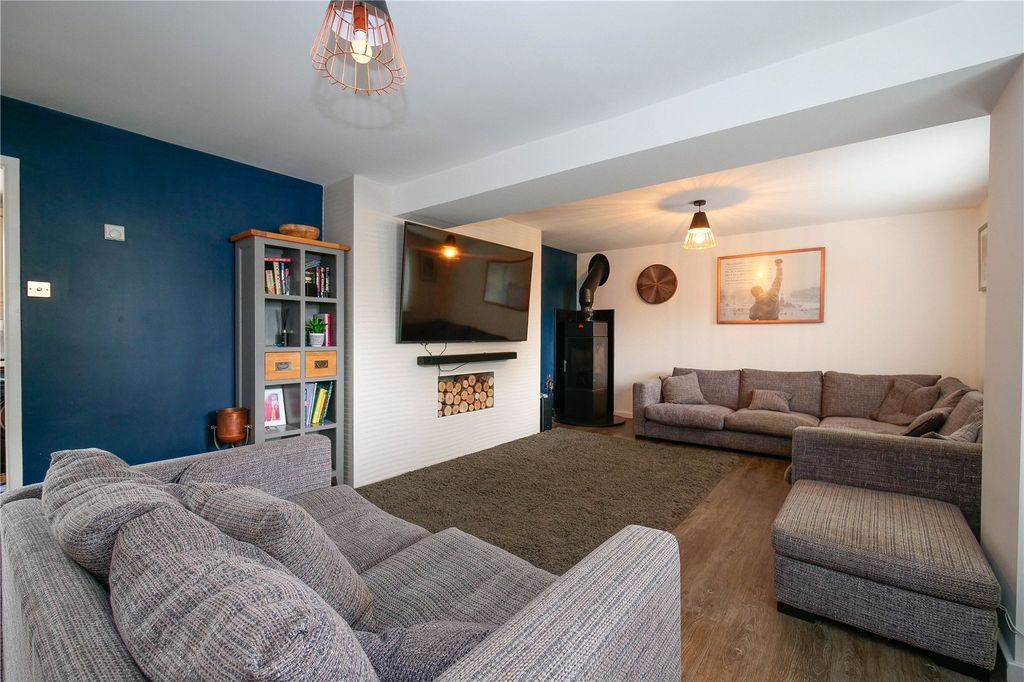 Property photo 2 of 15 Picture No. 07