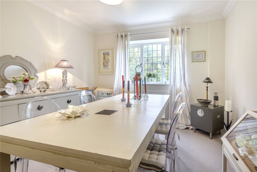 Property photo 3 of 13 Dining Room