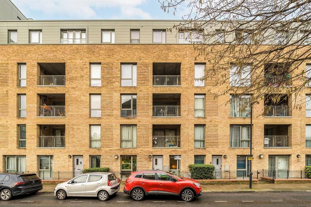 Property photo 2 of 7