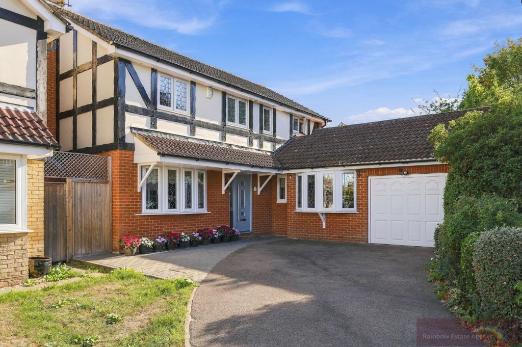 Property photo 1 of 37