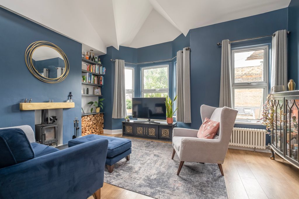 Property photo 1 of 23 1