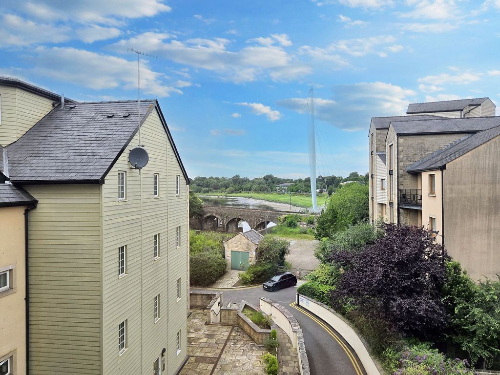 Property photo 2 of 11 Views From Juliet Balcony