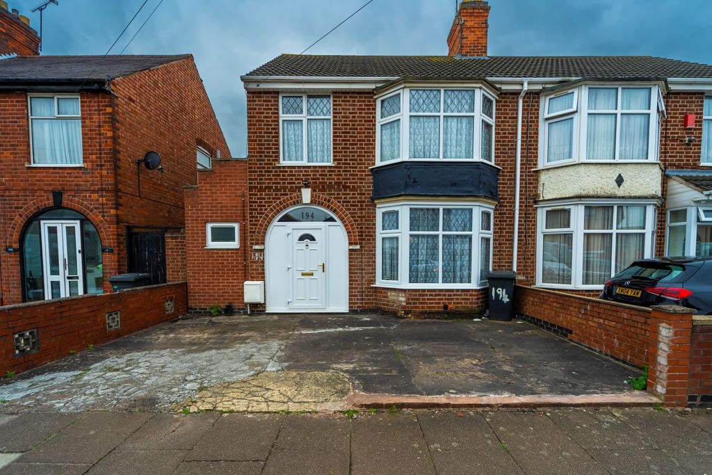 Property photo 1 of 55