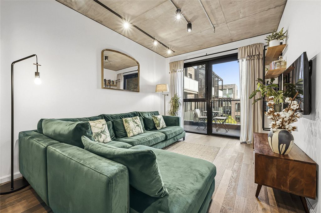 Property photo 2 of 15 Picture No. 15