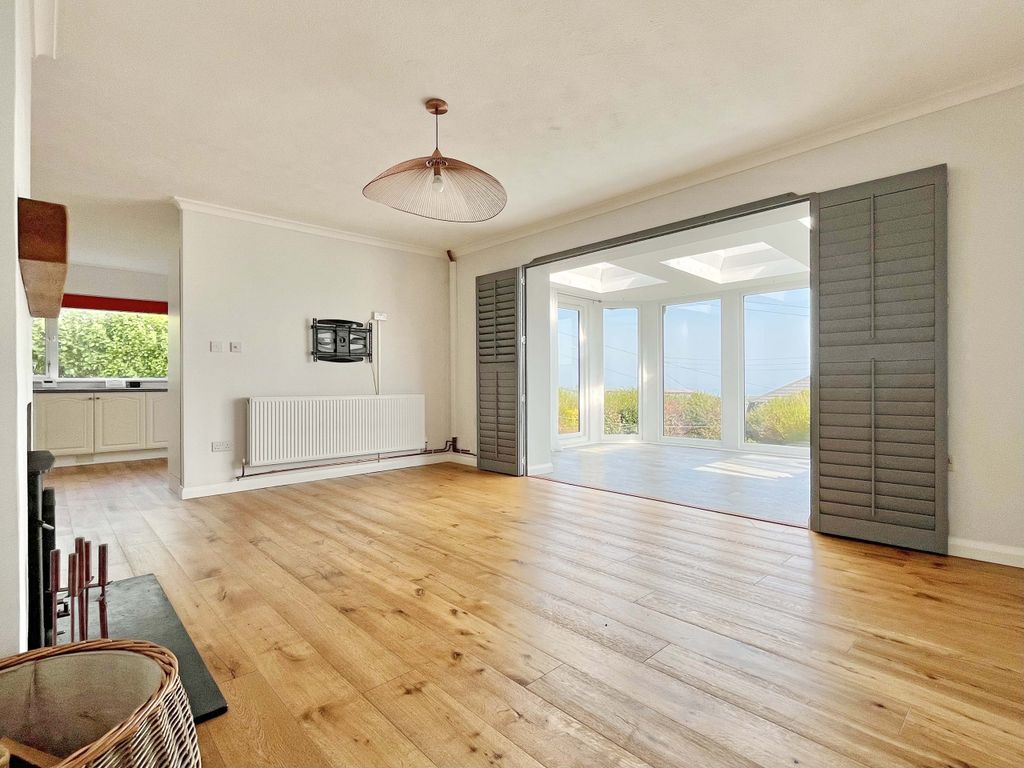 Property photo 3 of 22 Photo 3