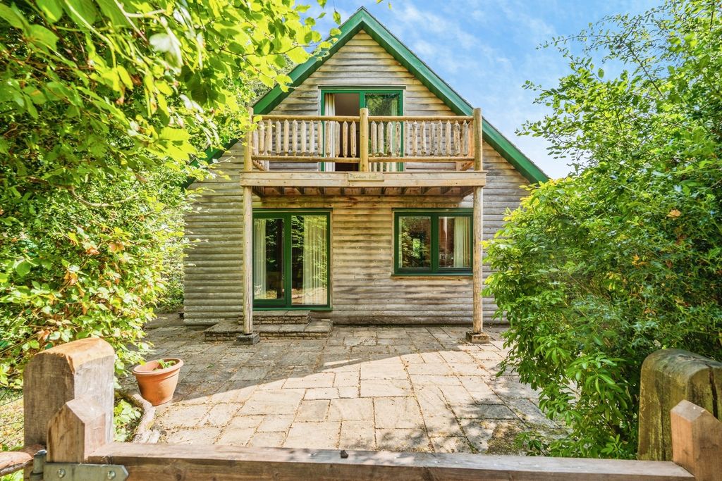 Property photo 1 of 20 Pbox-Img.Jpg