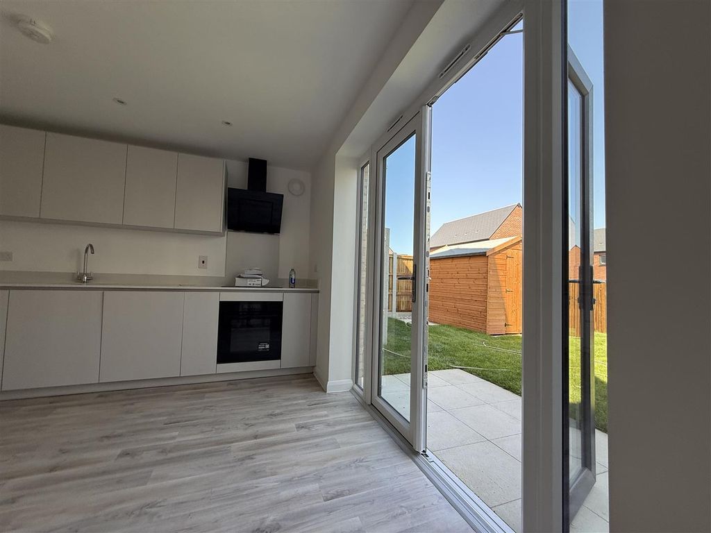 Property photo 2 of 18 Image (85).Jpg