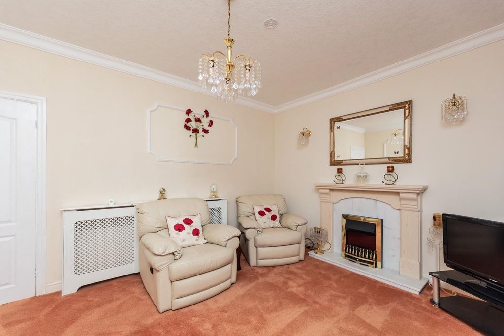 Property photo 2 of 22 5C5A4663.Jpg