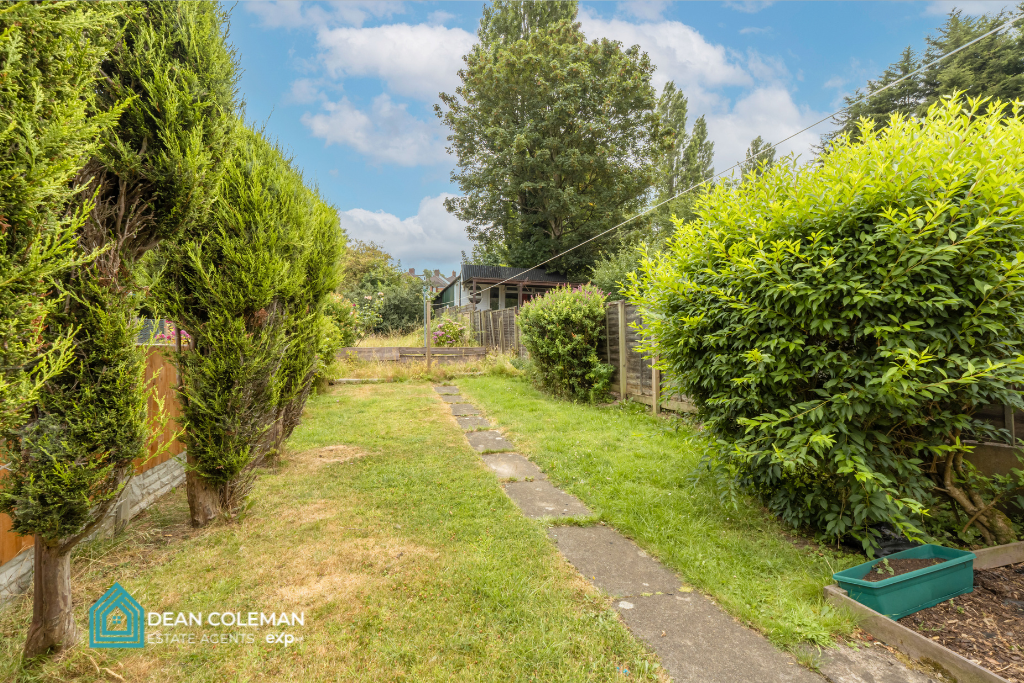 Property photo 3 of 18