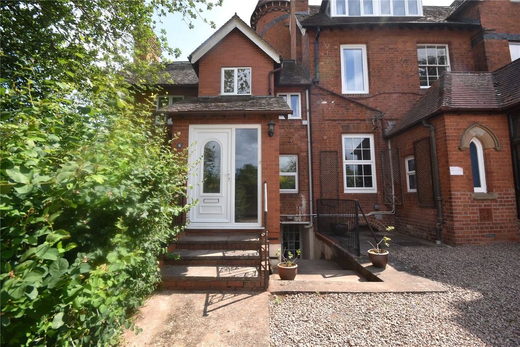 Property photo 1 of 32 Picture No. 30