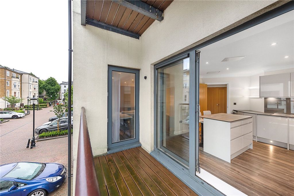 Property photo 3 of 13 Picture No. 20