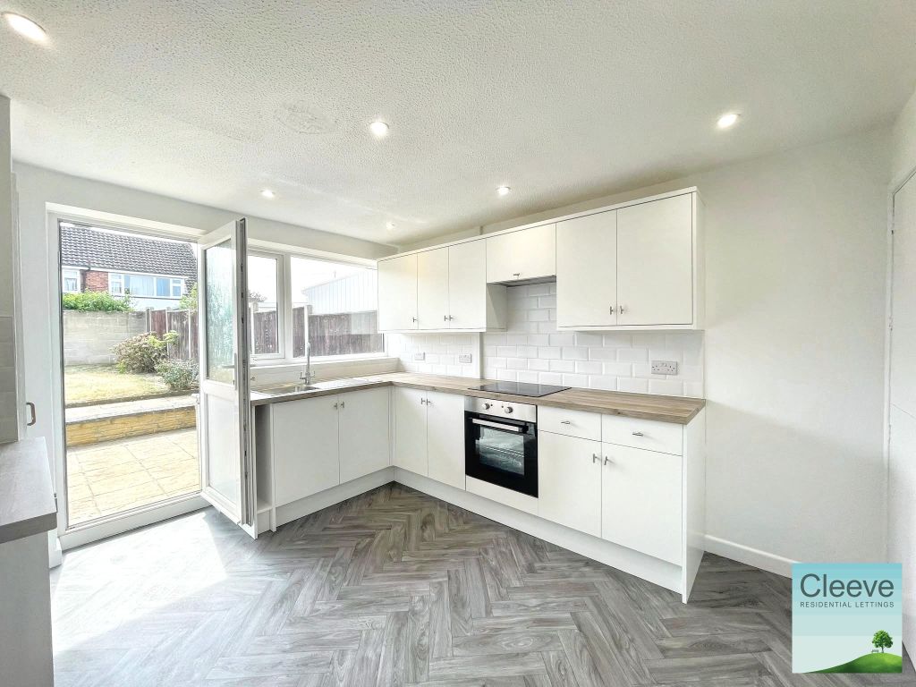 Property photo 2 of 12 Ae5F15E2-Fc27-4301-93A1-53Edb7570Aa3