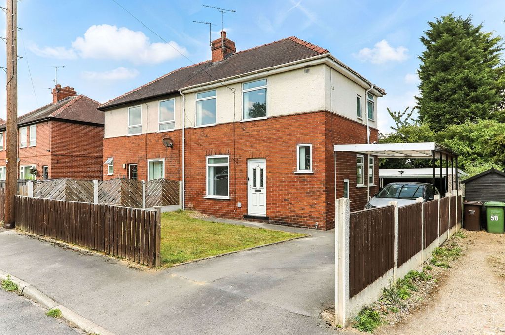Property photo 2 of 35