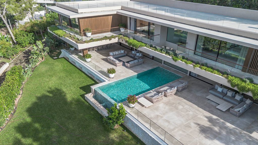 Property photo 2 of 28 Dji_0925 Copy.Jpg