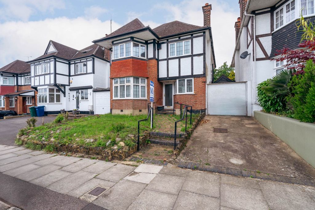 Property photo 1 of 15
