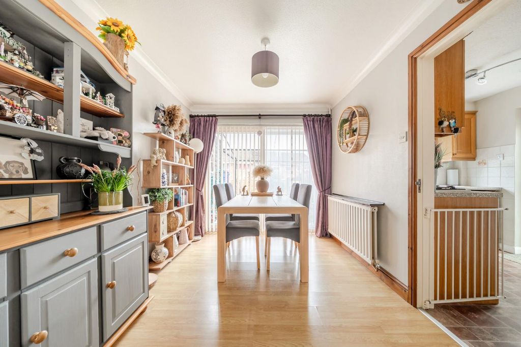 Property photo 3 of 21 1417429-19-69A0770A0B6ee.Jpg