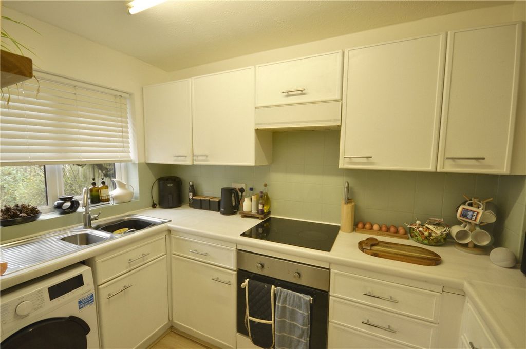 Property photo 3 of 10 Picture No. 23