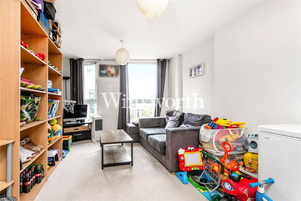 Property photo 2 of 12 Picture No. 02