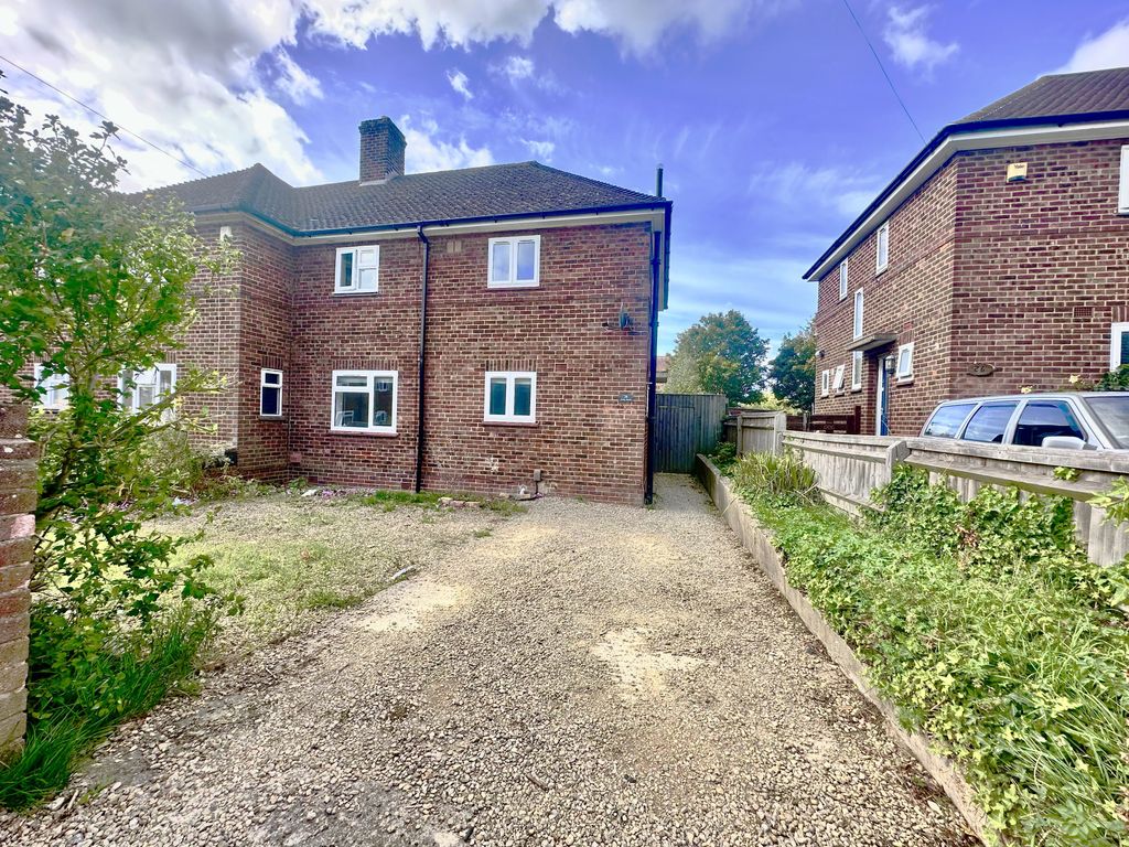 Property photo 1 of 16 Image