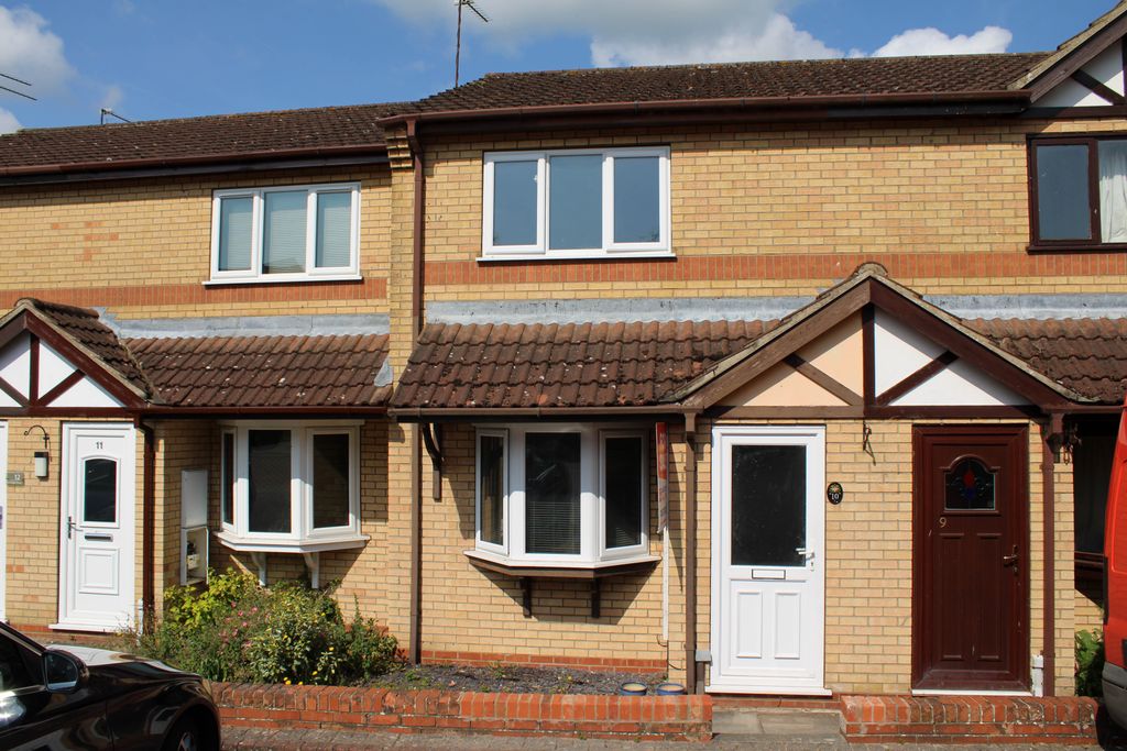 Property photo 2 of 9