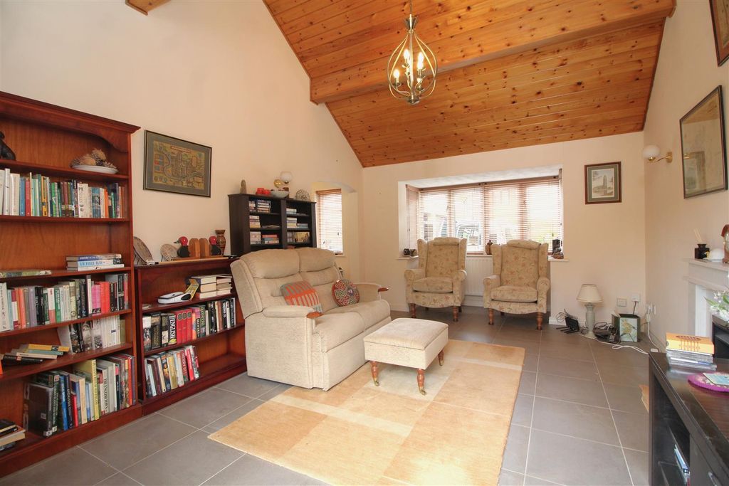 Property photo 3 of 20 Living Room 1 .Jpg