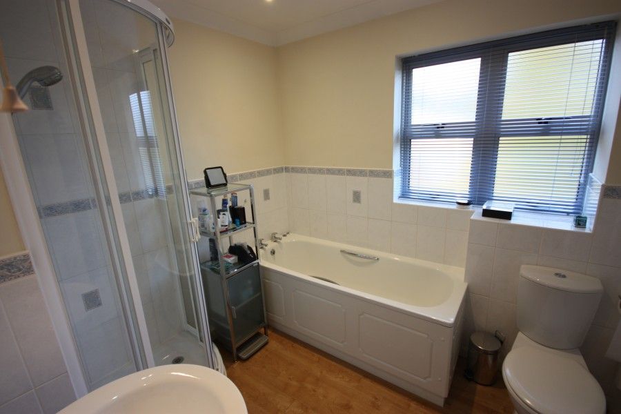 Property photo 3 of 4