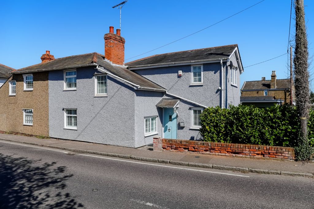 Property photo 1 of 25