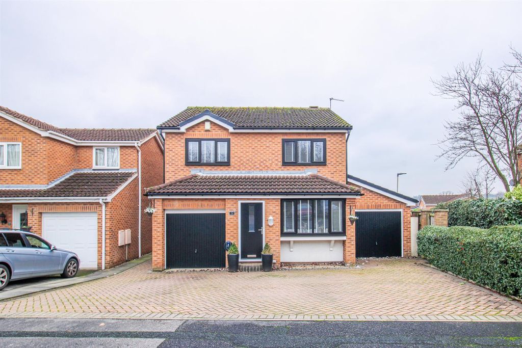 Property photo 1 of 14