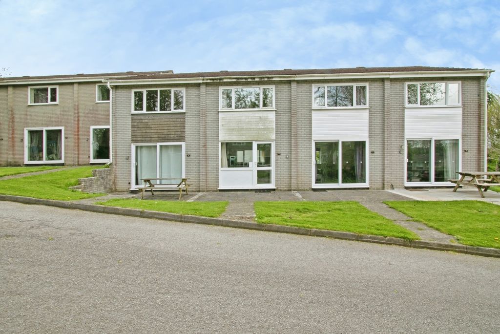 Property photo 1 of 35 Front