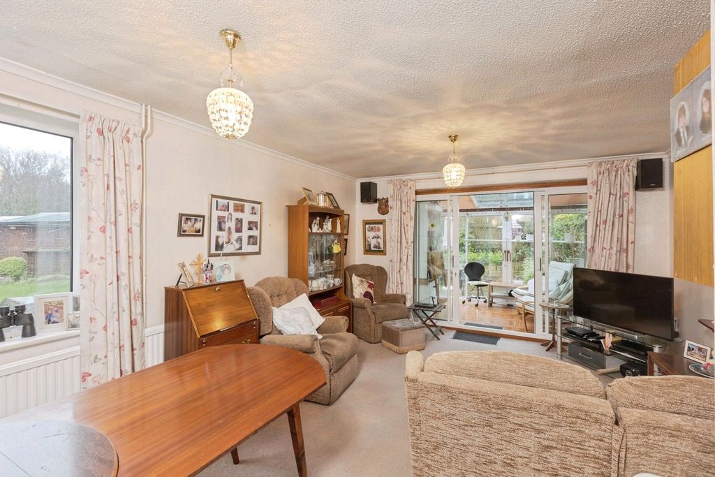 Property photo 3 of 15 Pbox-Img.Jpg