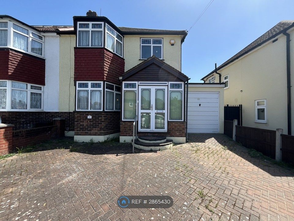 Property photo 2 of 24
