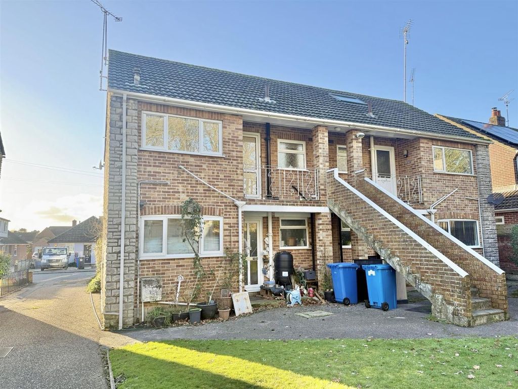 Property photo 1 of 10 B3F502C7-F40E-4267-83A6-030B67E78870.Jpg