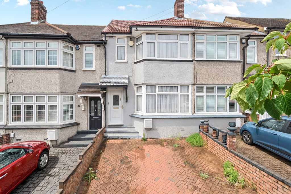 Property photo 1 of 11 1472189-1-6A216d5...
