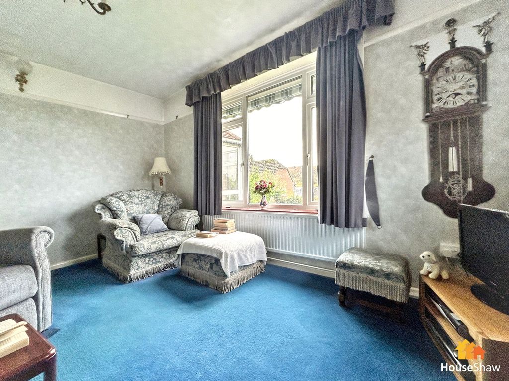 Property photo 2 of 24