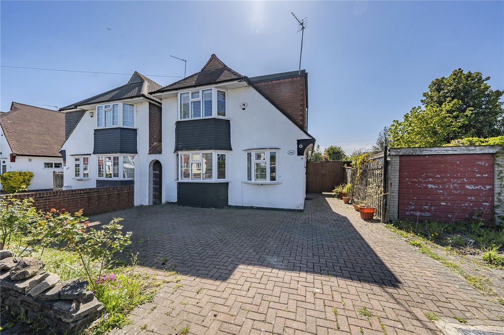 Property photo 1 of 16 Picture No. 24
