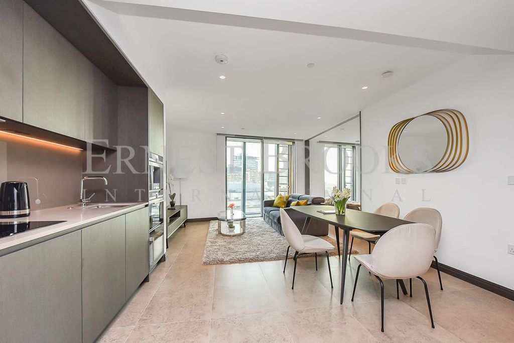 Property photo 3 of 12 Spacephoto (1).Jpg