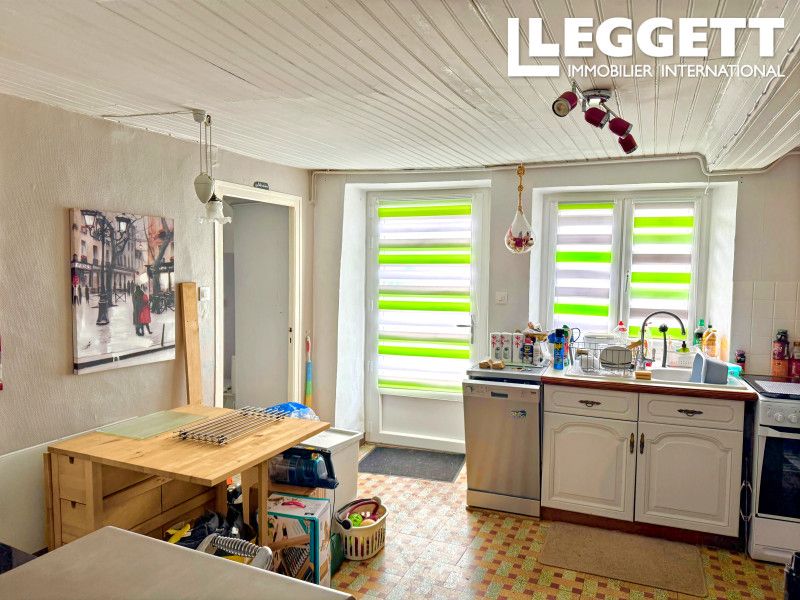 Property photo 3 of 10