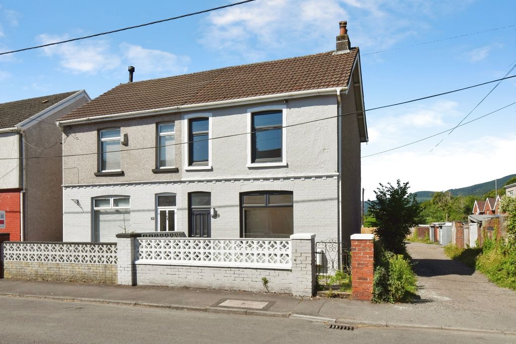 Property photo 1 of 22 Pbox-Img.Jpg