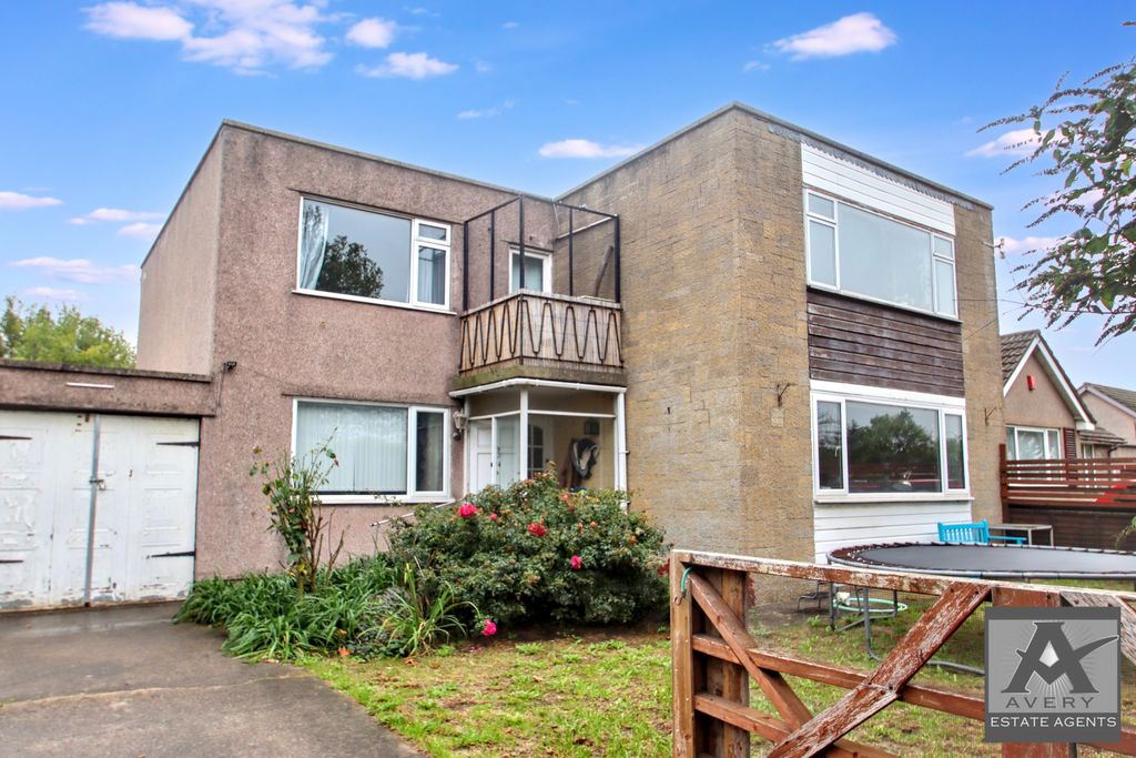 Property photo 1 of 15 2 Bed Flat To Rent Winterstoke Road, Weston-Super-Mare Bs23 3Yw