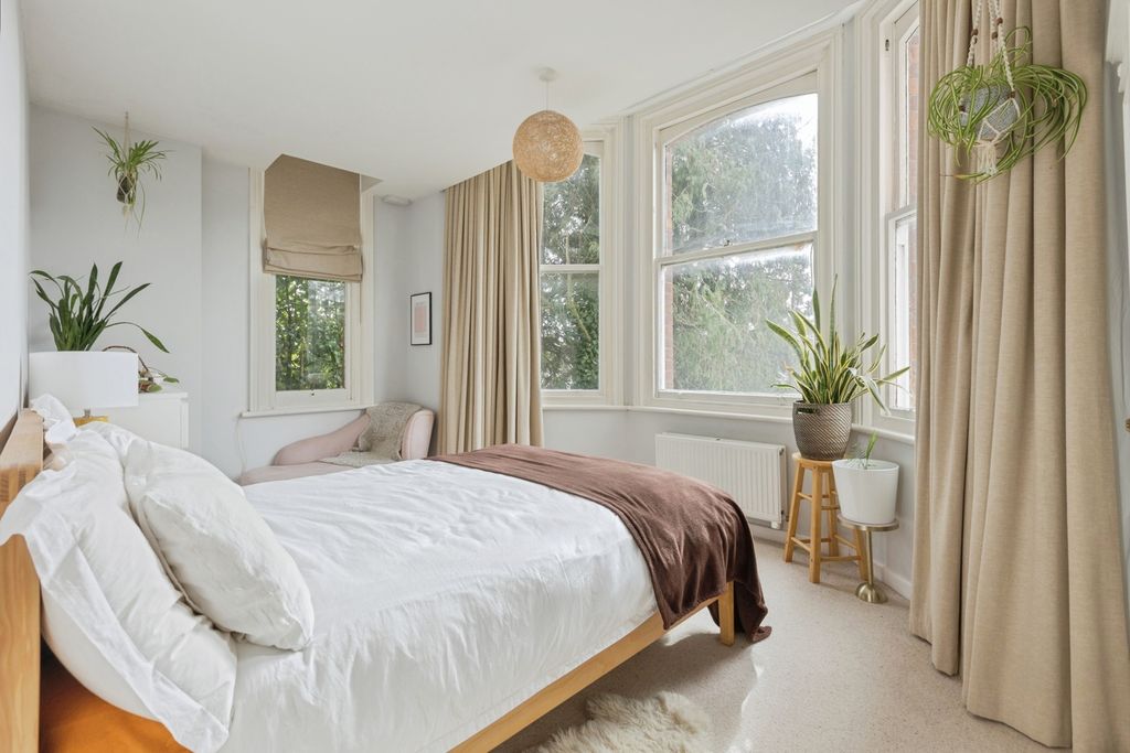 Property photo 2 of 17 Pbox-Img.Jpg