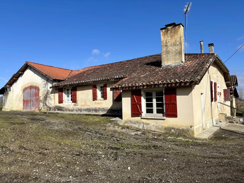 Property photo 2 of 18